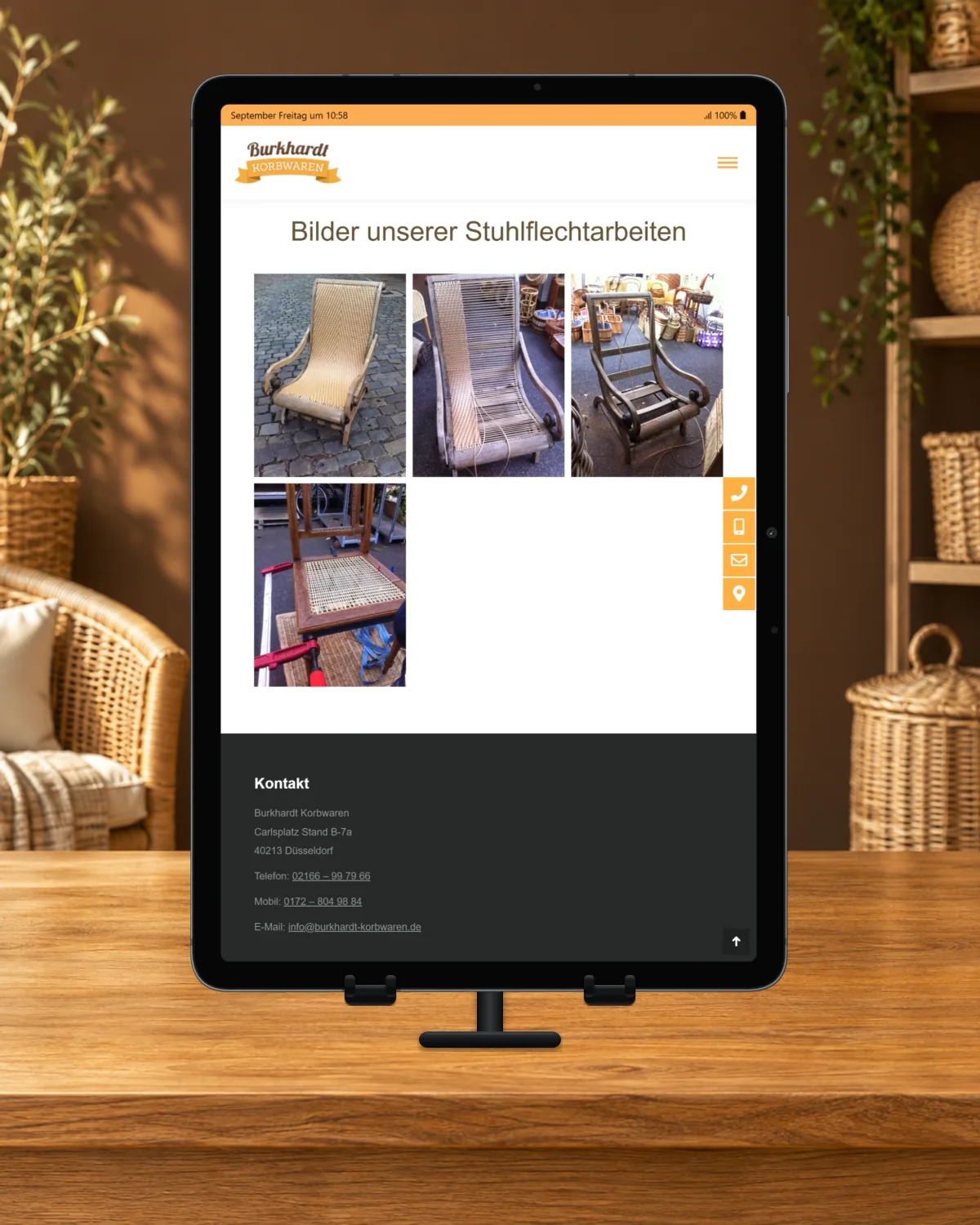 Galaxy Tab S7 mit der Burkhardt-Bildergalerie zu Stuhlflechtarbeiten auf einer Holztheke